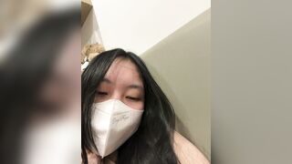 Gái dâm chubby vú to lồn múp khoe hàng trên live