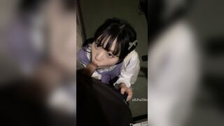 em học sinh cấp 3 bú cu thầy giáo để xin được nâng điểm
