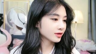 Em Anna Gấu xinh như thiên thần, live stripchat show bím múp p2