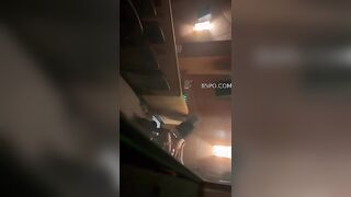 QUAY NÉN CẶP ĐÔI NGOÀI BAN CÔNG