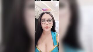 Cô giáo ấn độ, Lên Bigo Live Sex Khiêu Dâm Vú To Chuppy Múp rụp