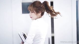 Giáo Viên Yuki, Lớp học khoả thân Cho HS Bóp vú, Lút cán Vú To lồn múp Djt rên rỉ