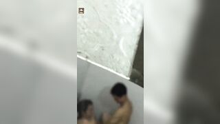 Bị quay lén mả a nhấp nhiệt tình quá😂