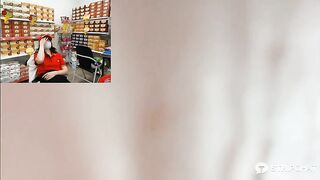 Nhân viên Winmart, Thủ Dâm Bắn Nước lồn sau lưng đồng nghiệp Live Sex rên rỉ