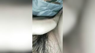 Đêm nứng lồn nên dạng chân xoa cho thằng ny xem