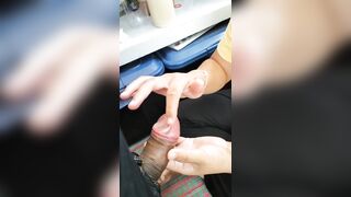 Gái dâm bú cu liếm tinh trai dâm đãng