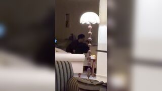 Bọn nó móc nhau !!!