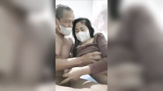 Các cụ cũng không chịu thua kém giới trẻ tý nào cả