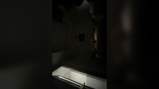 Cô bạn thân đang ngủ tranh thủ vô đụ