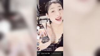 Theo em Nhi Bựa chỉ dẫn anh em cách thoa điểm G thế nào cho hợp lý - có lẻ ngôn từ củ