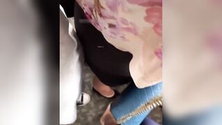 Thanh niên biến thái chuyên chà cu vào mông người lạ trên tàu điện ngầm P10