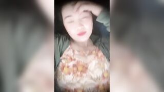 Em nào giúp Chị có bầu với