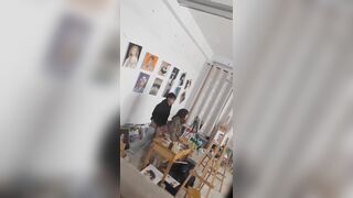 Quay lén cặp đôi địt nhau ở lớp học vẽ
