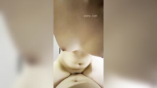 Gái xinh thích cưỡi ngựa