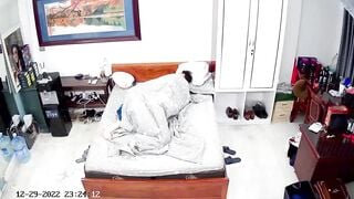 chồng già lấy vợ trẻ không đủ làm cho con vợ hết nứng - phần 2