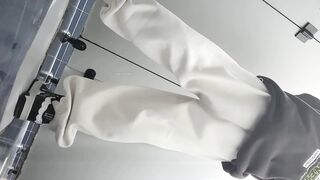 quay lén nhà vệ xinh mấy em non tơ đi đái thật kích thích - phần 5