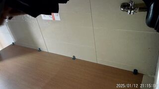 quay lén nhà vệ xinh mấy em non tơ đi đái thật kích thích - phần 8