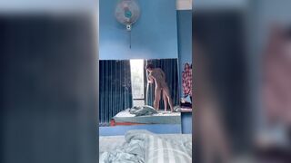 Được bế con em họ lên đụ vừa canh dì dượng về, cảm giác vừa nứng vừa hồi hộp.