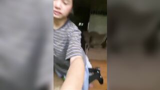 Thấy em họ không mặc sì líp thử xin đụ ai dè con em gái cho đụ thật.