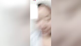 Call sex với em học sinh lốp 10 bím non dâm