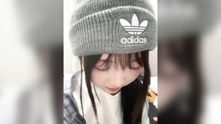Em teen loli mặt thì ngây thơ mà hàng non lại còn siêu múp tập tành live show hàng #1