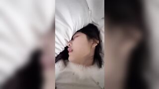 Nghi thức trưởng thành của em học sinh lớp 12 vừa mới tốt nghiệp.