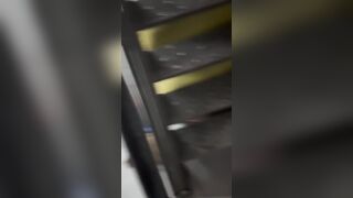 Quay lén nhỏ em họ cấp 3 đi tắm, mà hồi hộp ghê quá các bác ạ