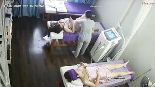 Hack cam quán spa triệt lông lồn mấy chị gái - 1