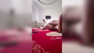 Ngọc Hân nứng lồn dưới MO TA9