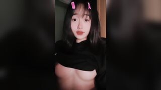 bé k10 phổng phao vú vê cứ tròn như này ai mà chịu được - phần 2