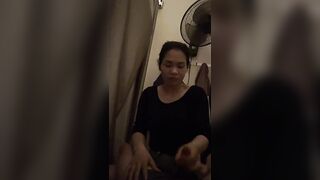 Chị hàng xóm nói cho chị xem thử con cu