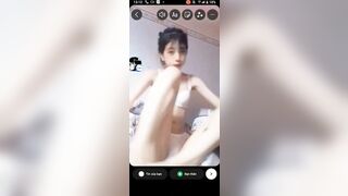 yêu xa bắt e ny quay video móc gửi