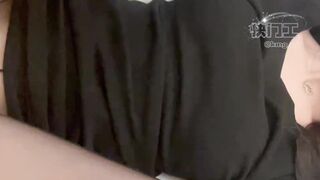 Gạ gẫm E Lễ tân Bú Cu quay video, Xé quần tất Lồn rậm lông lút cán djt rên rỉ