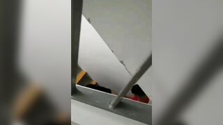 Quay lén 2 em sinh viên địt nhau ở cầu thang trường học