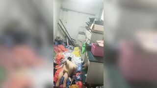 quay lén hai em học sinh làm tình khi bố mẹ vắng nhà