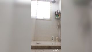siêu phẩm quay lén mấy em bé loli non tơ đi tắm cực cuốn - phần 2