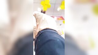 quay lén mấy bé thế giới di động mặc váy ngắn lọt khe
