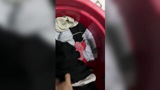 Hít mùi sì líp chị họ làm cô giáo đi làm về vừa tắm thay ra.