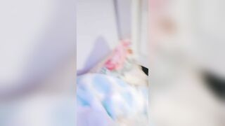 Bé teen mới lớn có cái lồn non mọng nước thực sự P1
