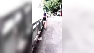 gái xinh pUblic Khoả thân ở Công viên, Cho ông già Bóp Vú Móc lồn Rậm Lông Nứng vcl r