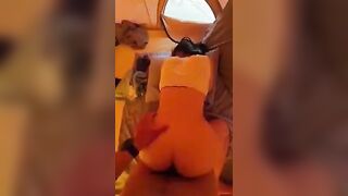 Đi cắm trại mà anh địt em trong lều từ sáng đến tối