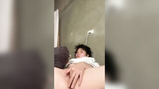 Như như gái mới lớn show lồn thủ dâm cực múp