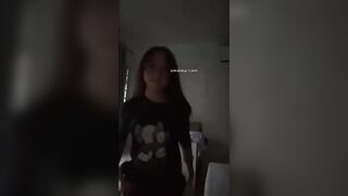 mấy bé tý tuổi mà nứng sớm bảo sao bây giờ nhiều mẹ đơn thân
