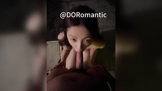 Con đĩ dâm thấy cặc to là hăng hái bú cho đã rồi banh háng đợi a sục bắn lên người
