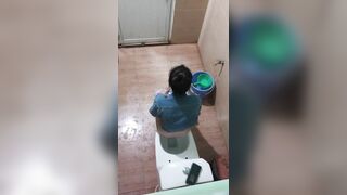 cammara ẩn Quay Lén WC các em xinh tươi nhìn nứng cặc - phần 29
