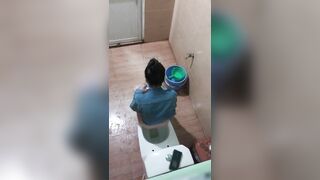 cammara ẩn Quay Lén WC các em xinh tươi nhìn nứng cặc - phần 29