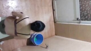 cammara ẩn Quay Lén WC các em xinh tươi nhìn nứng cặc - phần 30