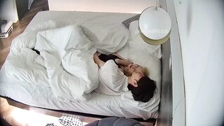 Hack cam phòng ngủ hàng xóm địt nhau dâm đãng kích thích phần 1