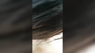 Mang con em họ vào rừng chơi, gạ địt em nó luôn trong rừng