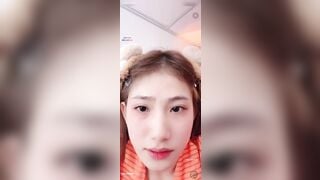 Phòng live show hàng của idol tiktok Huỳnh Bảo Trân bím múp hồng cặp bưởi siêu bự #1